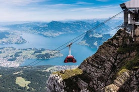 チューリッヒ発、ピラトゥス山へ夏の日帰り旅行