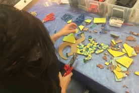 Barcelona: Trencadís Mosaic Class – Learn Gaudí's Technique