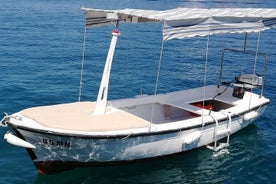 Explore west side of island Brač with Pasara boat - Traditional Dalmatian boat