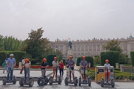 ทัวร์ส่วนตัวด้วย Segway ในย่านประวัติศาสตร์ของมาดริด