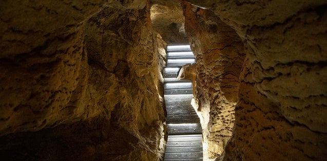Grutas do Poço Velho,Portugal.