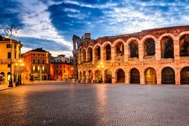 Verona:Self guided scavenger hunt and Walking Tour