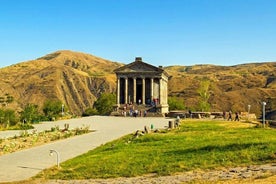 Visite privée à Echmiadzin (cathédrale), Zvartnots, Khor Virap, Garni, Geghard