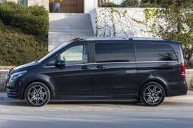 Airport Transfer: Porto to Porto Airport OPO in Luxury Van