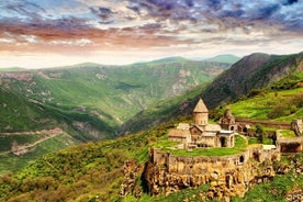 Excursão de um dia: beleza de tirar o fôlego do mosteiro de Tatev