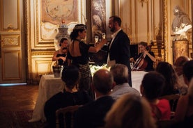 La Traviata in der Stiftung Simone e Cino del Duca in Paris