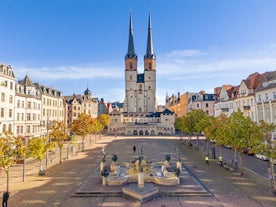 Beautiful view of Hamburg city center with town hall and Alster river, Germany.