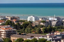 Beste Pauschalreisen in Roseto degli Abruzzi, Italien