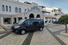 Privat transfer från Sevilla till Algarve med minibuss med 8 platser