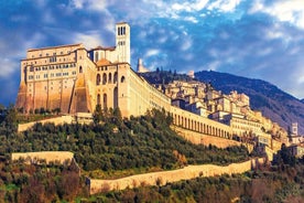 Assisi Walking Tour with Audio and Written Guide by a Local