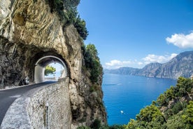 Excursión privada de un día a Pompeya y la costa de Amalfi con recogida