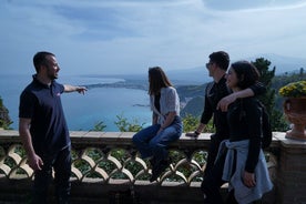 Heildagstúr til Mt. Etna og Taormina þorps frá Catania