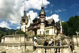 El conde Drácula y el castillo de Peles en un día desde Bucarest