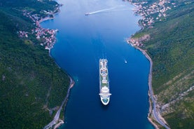 モンテネグロの海岸 - チバット、コトル、ブドヴァ（クルーズ船の旅行者にお勧め）