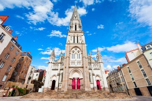 Photo of Bordeaux aerial panoramic view. Bordeaux is a port city on the Garonne river in Southwestern France.