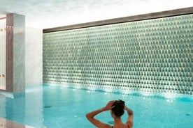 Porto: Relaxing by the pool, sauna and steam room