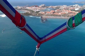 Parascending Teneriffa. Schlendern Sie über das Meer im Süden Teneriffas