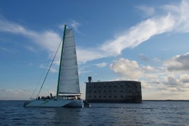 Crociera di un giorno FORT BOYARD Catamarano a vela da 15 m