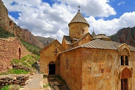 Garni, Geghard, Sevanavank, Noravank, Tatev, Karahunj / 예 레반에서 2 일간의 투어