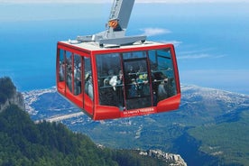 Trajet avec le funiculaire Olympos jusqu'aux montagnes Tahtali depuis Kemer