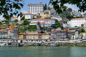 Private tour of the best of Porto - Sightseeing, Food & Culture with a local