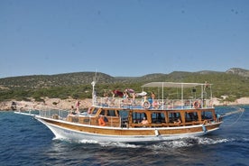 Excursion en bateau à Bodrum avec déjeuner et toutes les boissons gazeuses