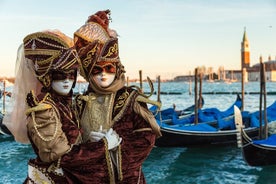 Giro Privato in Gondola a Venezia Fuori dai Soliti Percorsi