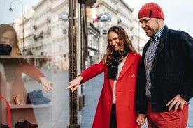 Vienna Walking Tour: Luxury Vintage Shopping with Champagne