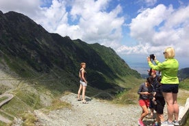 Transfagarasan Highway Balea 호수와 Brasov의 카르타 수도원