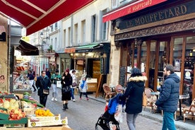 Walk & Wine Tour in the Latin Quarter