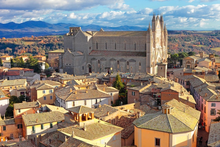 Photo of aerial view of the Cathedral, Orvieto, Umbria, Italy.