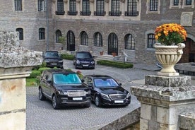 Tour di lusso Belfast. Tour di noleggio privato di un'intera giornata per 2-6 persone