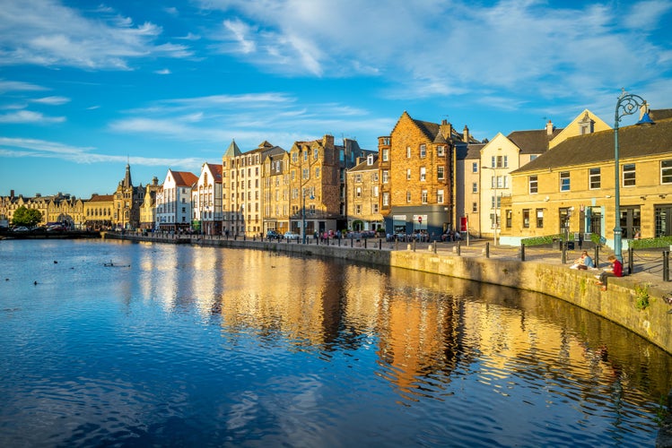 Photo of the shore of water of leith, Edinburgh.