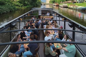 Expérience de visite en bateau avec terrasse à Groningen avec un bar confortable : 3 heures