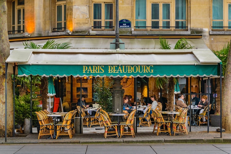 Coffee restaurant exterior facade, at Paris city, France.jpg