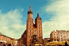 Krakow Must-See Attractions Walking Tour With A Guide