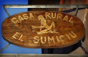 El Sumiciu Casa Rural