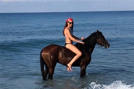 Visite privée à cheval d'Alanya sur la plage au coucher du soleil