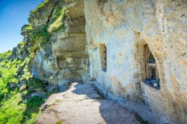 Orheil cavee monastery.jpg