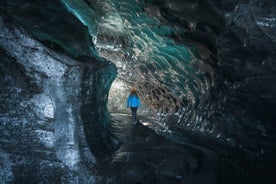 Tour della grotta di ghiaccio di cristallo dalla Laguna del ghiacciaio di Jokulsarlon