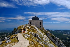 Seele Montenegros: Tagestour nach Kotor, Lovcen und Cetinje