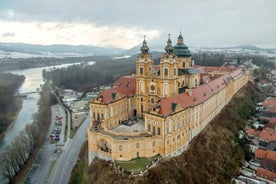 Melk Abbey og Wachau Valley með bátssiglingu einkadagsferð frá Prag