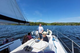 Experiência de navegação privada no Lago Windermere