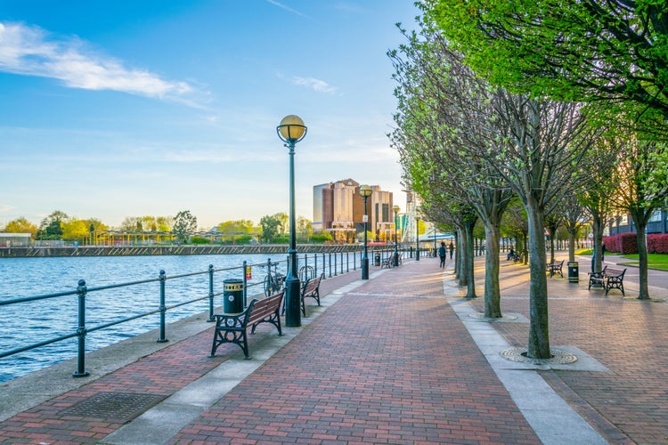 photo of a promenade next to Irwell river in Salford, England.