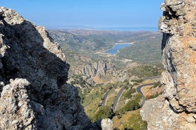 Caverna de Zeus-Fábrica de Azeite-Aldeias Antigas- de Elounda .