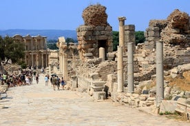 Tour biblico di Efeso per gli ospiti della crociera 