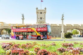 City Sightseeing hop-on hop-off tour door Cádiz