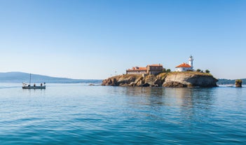 Photo of Balchik Palace of Romanian Queen Marie at Bulgarian Black Sea coastline, Balchik, Bulgaria.