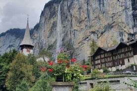 Mountain Majesty: Smågruppstur till Lauterbrunnen och Mürren