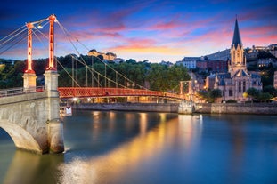 Photo of panoramic view of the city of Clermont-Ferrand with its cathedral, France.